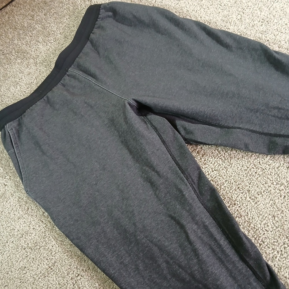 Nike Yoga Dri-FIT Joggers Mens XXL Charcoal Gray Heather Tapered Sweatpants